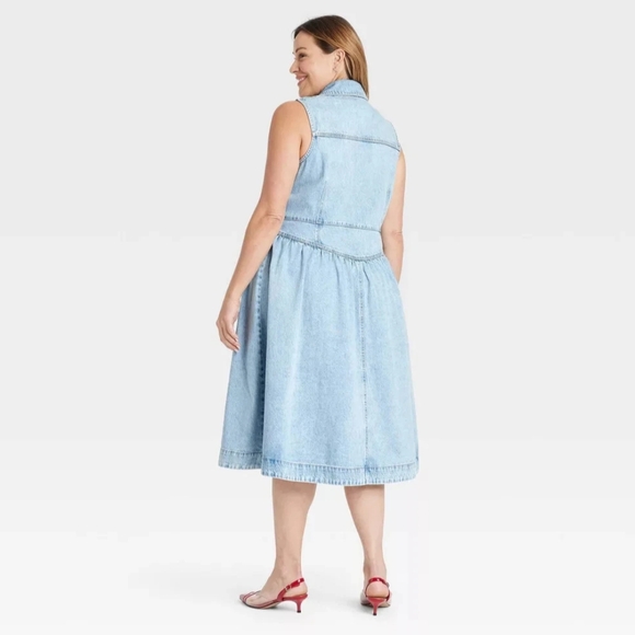 NWT Light Wash A-line Denim Midi Dress Size 22 - Picture 2 of 3